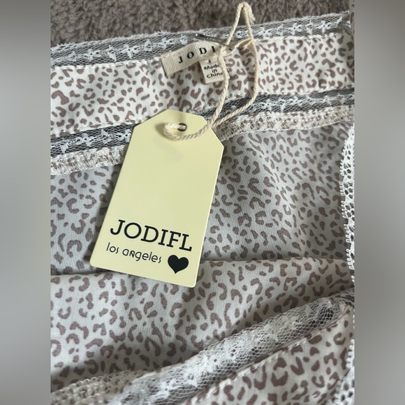 JODIFL Tank Top - Picture 3 of 6